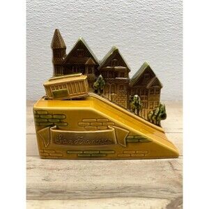 1980 Westland San Francisco Streets & Trolley Porcelain Figurine Music Box Japan